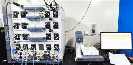全自动连续流层析系统（CCS）